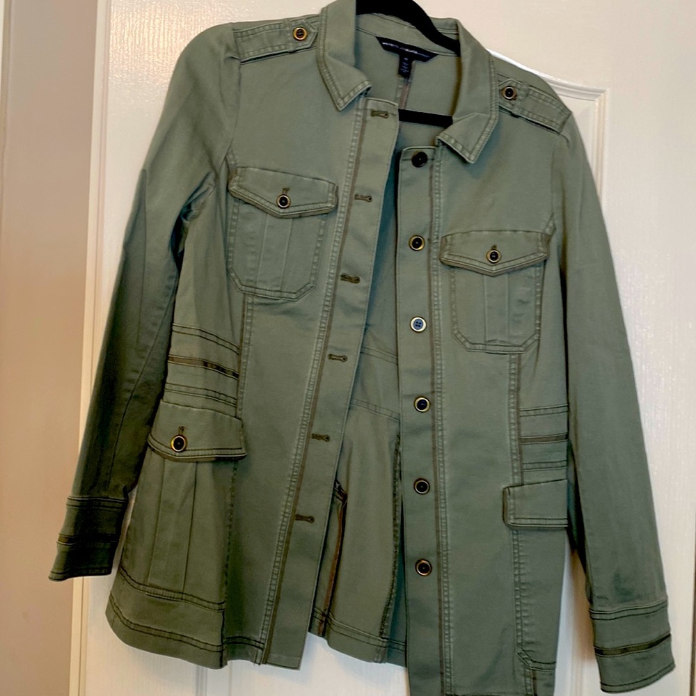 Great spring jacket worn once